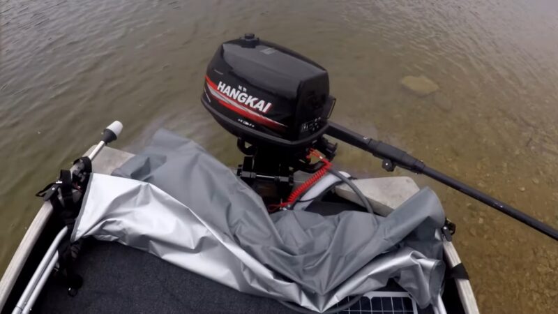Hangkai 6hp outboard motor on the water testing